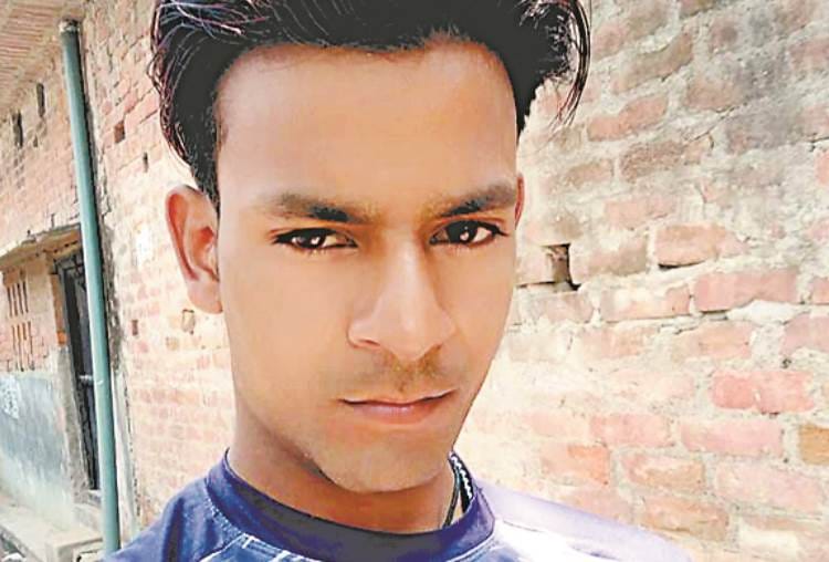 dead body of a missing man found from gomti river