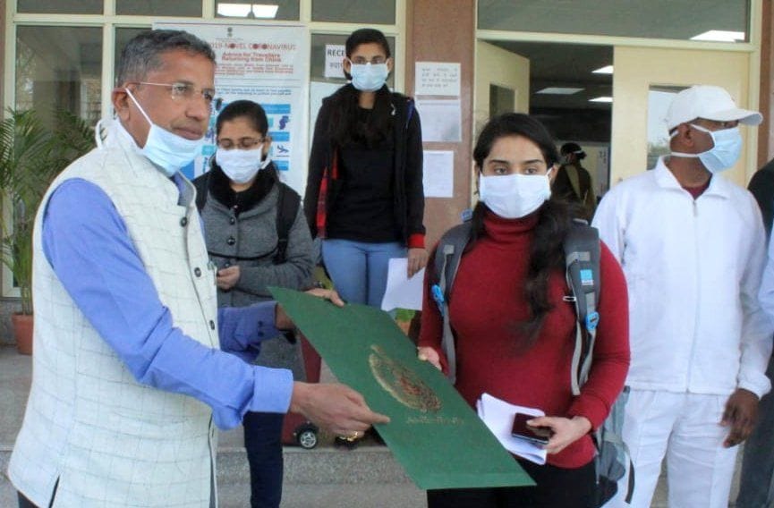 dr from didihat fighting with corona