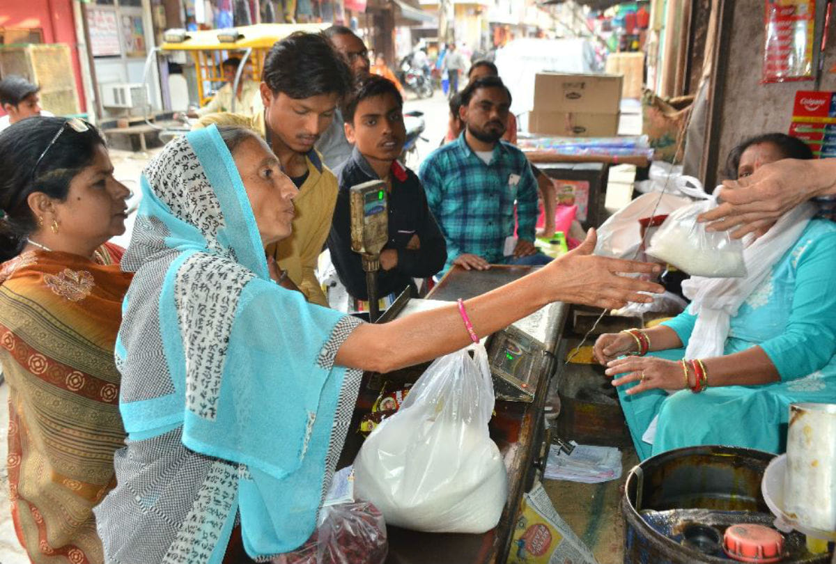 Agra Coronavirus Updates rumor spread of market shutdown