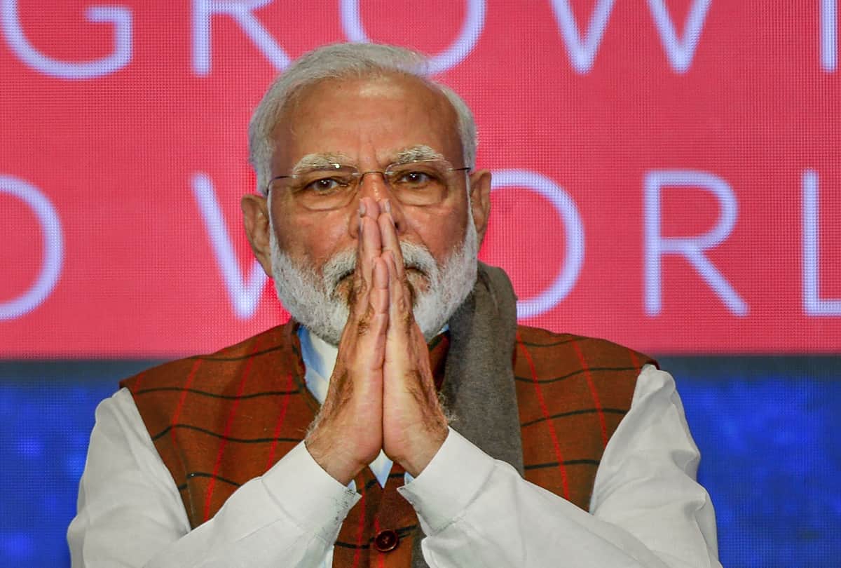 corona virus pooja bedi suggest to pm modi I hope his speech leaves out taali & thaali