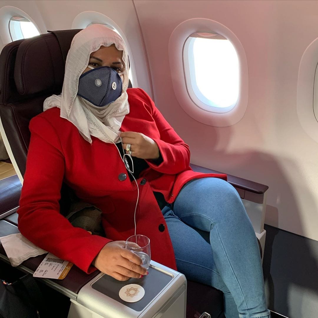 Rakhi Sawant travel in flight during the covid 19 Coronavirus