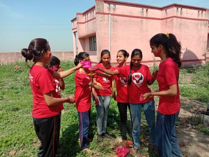 Live from the village of Nirbhaya: Why is the atmosphere of concern even after the hanging of the convicts