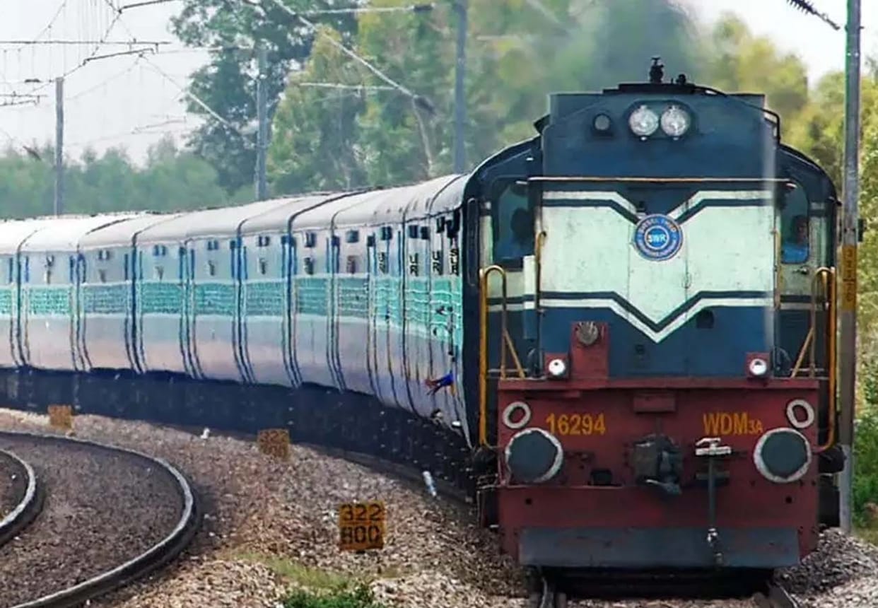 Important news for train passenger, cancellation of tickets worth Rs 25 lakh in kanpur