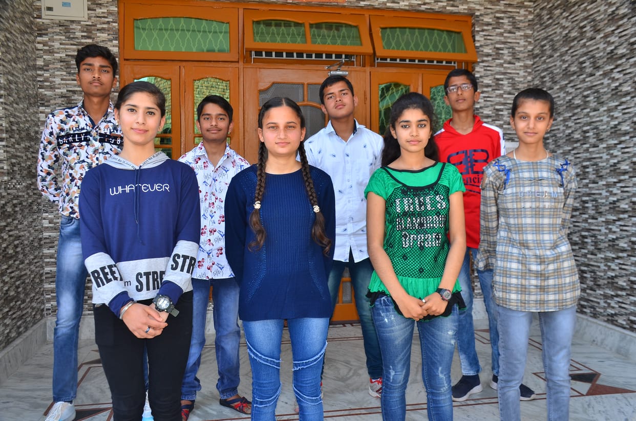private schools ahead in 8th result