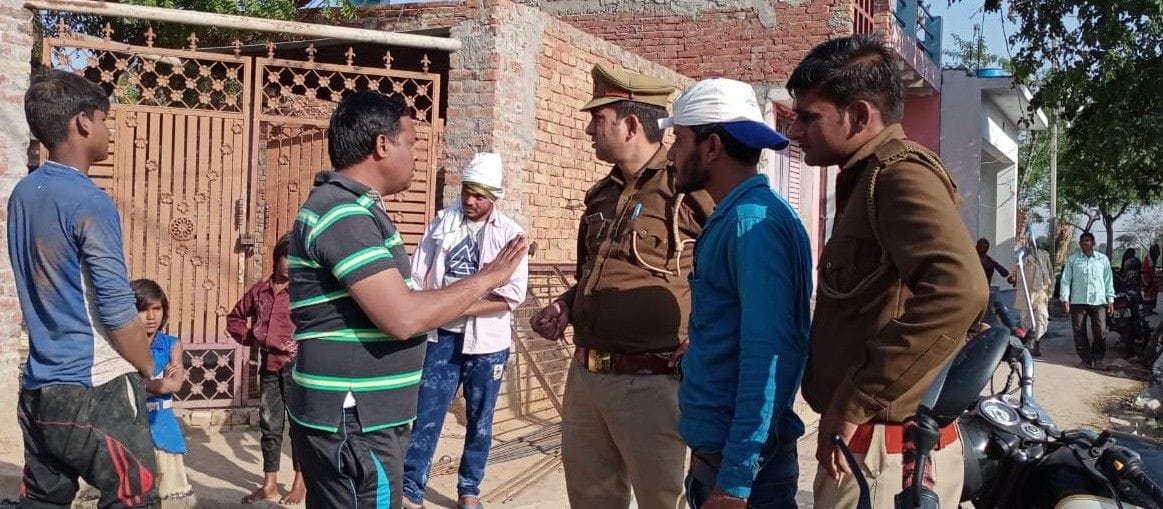 Hathras: Economic calculation survey team beaten, accused in custody