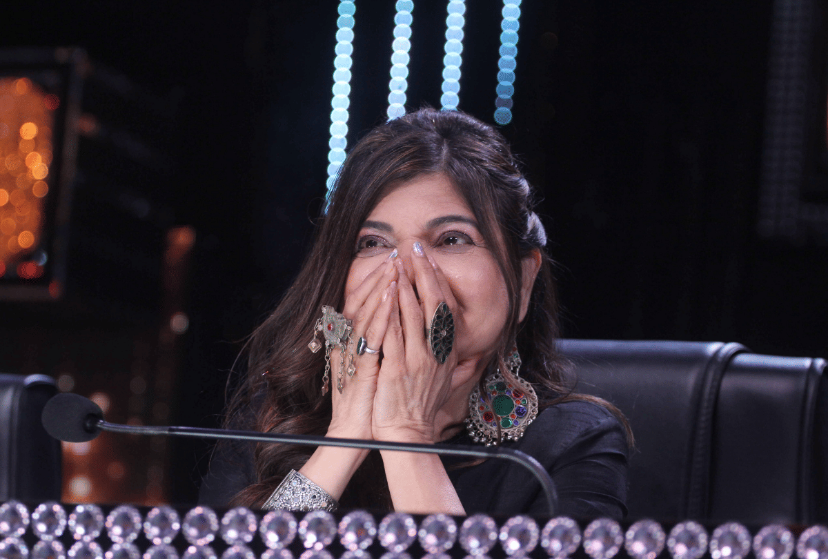 Alka Yagnik gets Emotional After Remember Her Late Father Says I Was Depressed That Time
