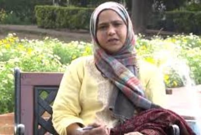kashmiri entrepreneurs arifa jan awarded by nari shakti puraskar 2020