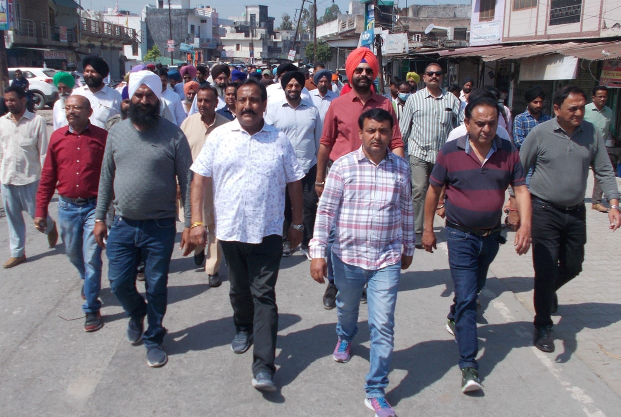Strike For Land issue from 25