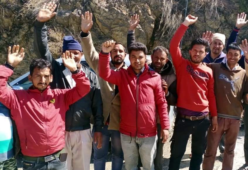 Demand to repair the road, demonstration