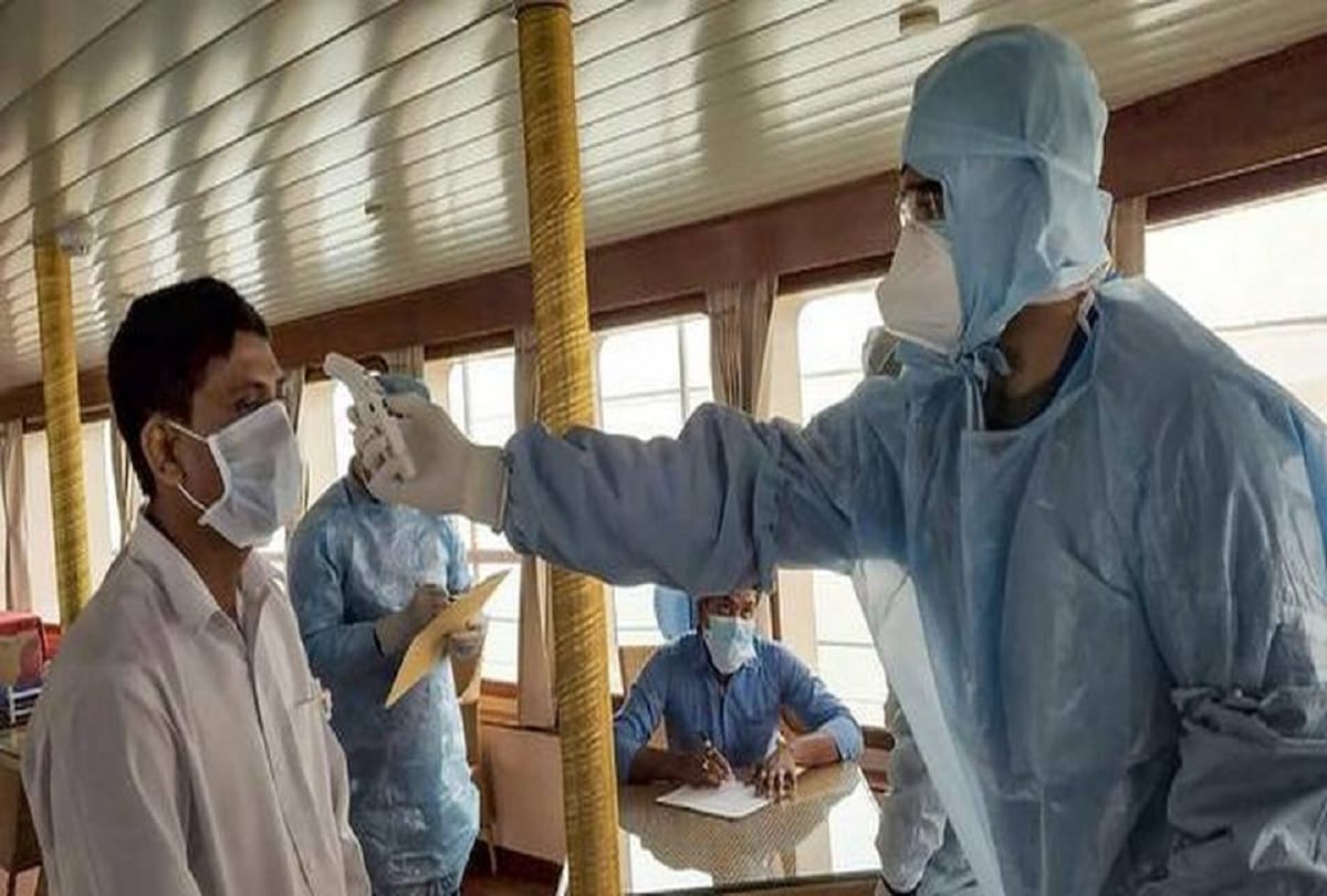 coronavirus, SSP kashmir in isolation after mother in law suffers from coronavirus