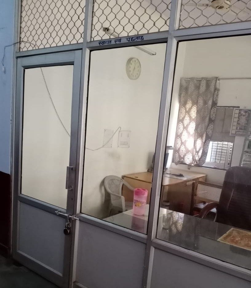 Hathras: Officers wait for ATO health certificate