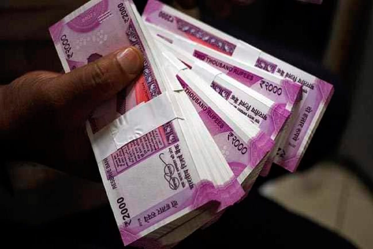 One crore fraud has been revealed in the sugarcane department in Meerut