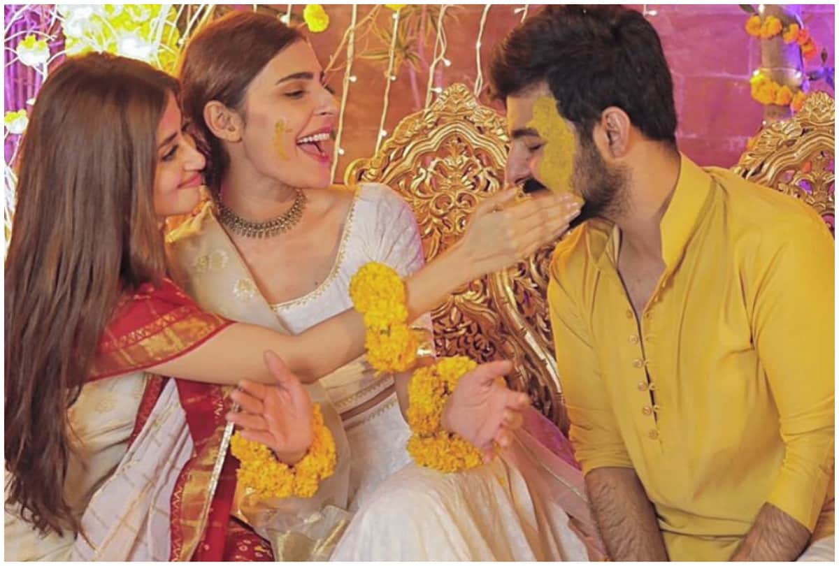 Sridevi Mom film on screen daughter Sajal Aly wedding with boyfriend in abu dhabi