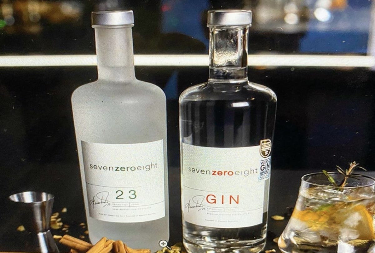 Shane Warne distillery stops making gin, starts producing hand sanitiser to fight corona virus