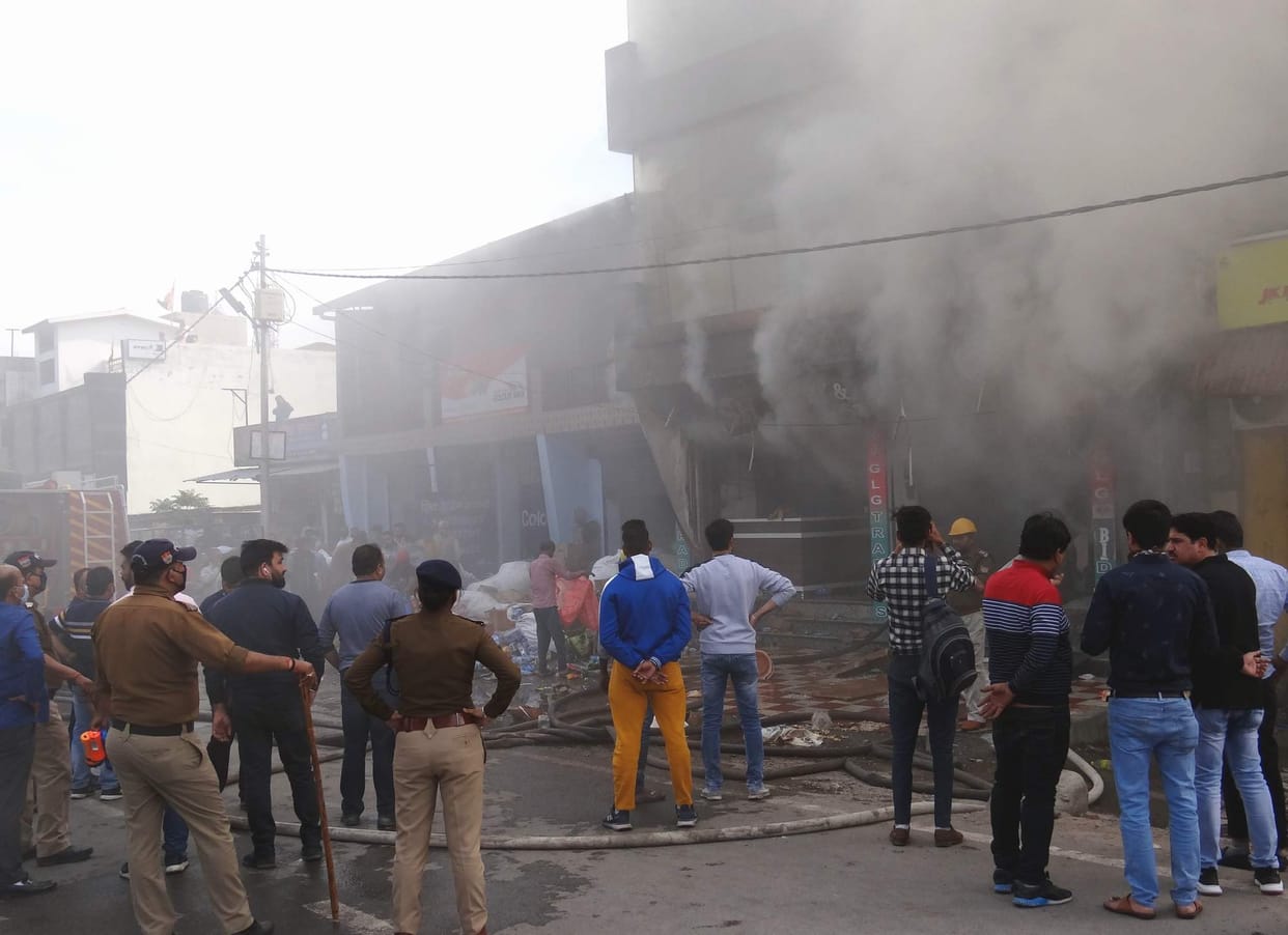 Shop fire, millions of goods burnt