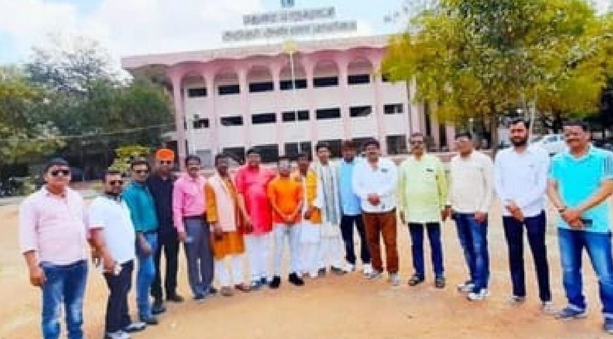 35 councilors returning from Kerala will be kept home Korentine in varanasi