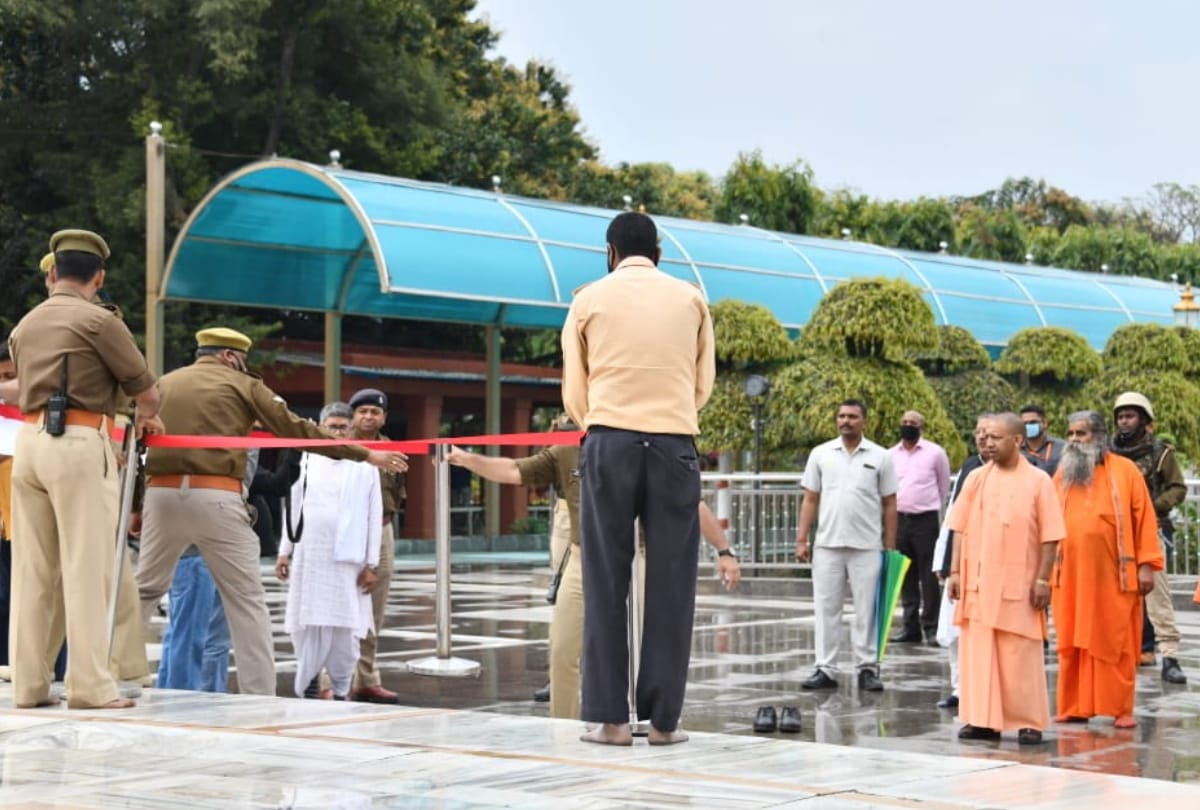 CM Yogi Adityanath will come today in gorakhpur due to janta curfew