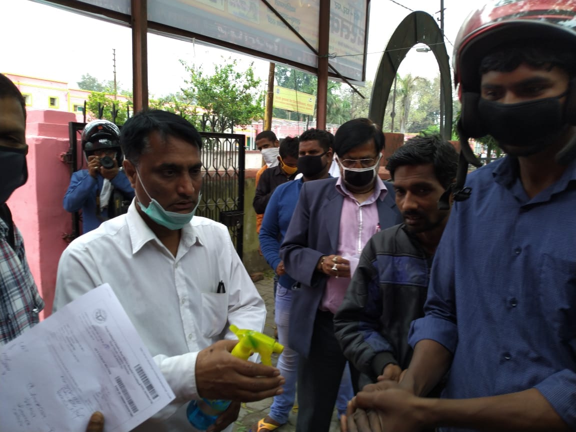 People ready for janta Curfew due to corona in Gorakhpur