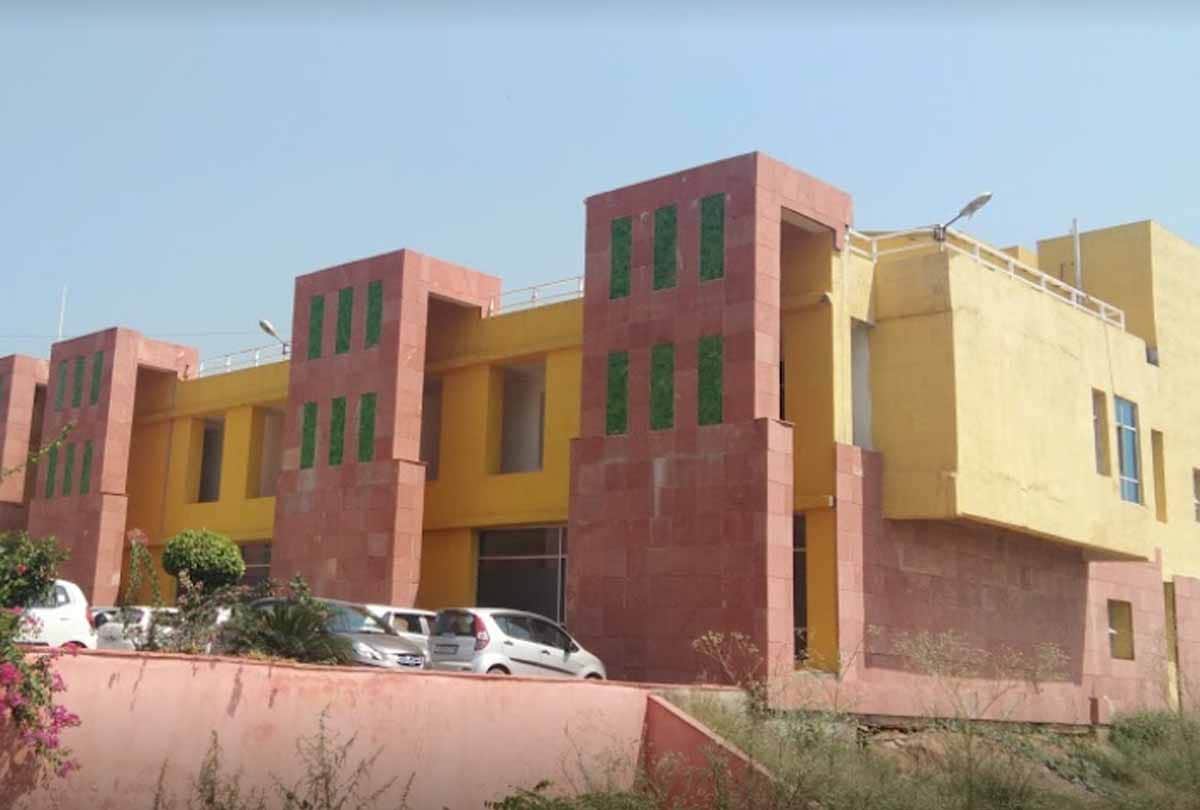 Work on research in Jammu and Kashmir University, all others performed poorly