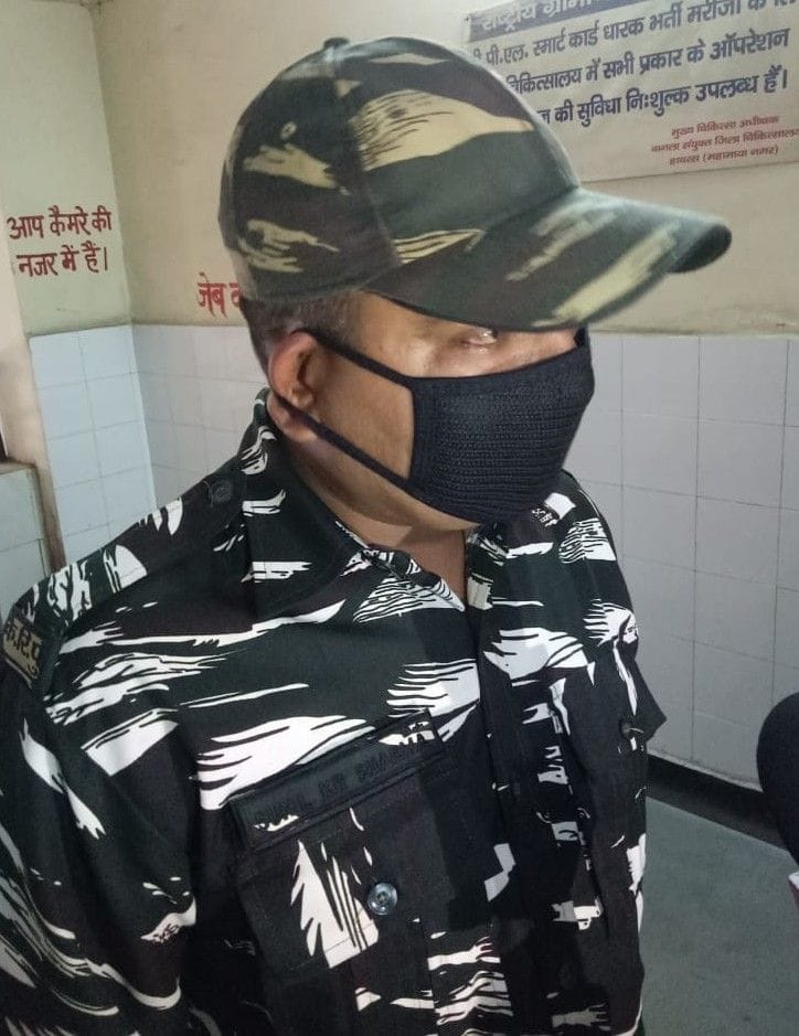 Hathras: Panic among Corona people, Health Department teams kept on running