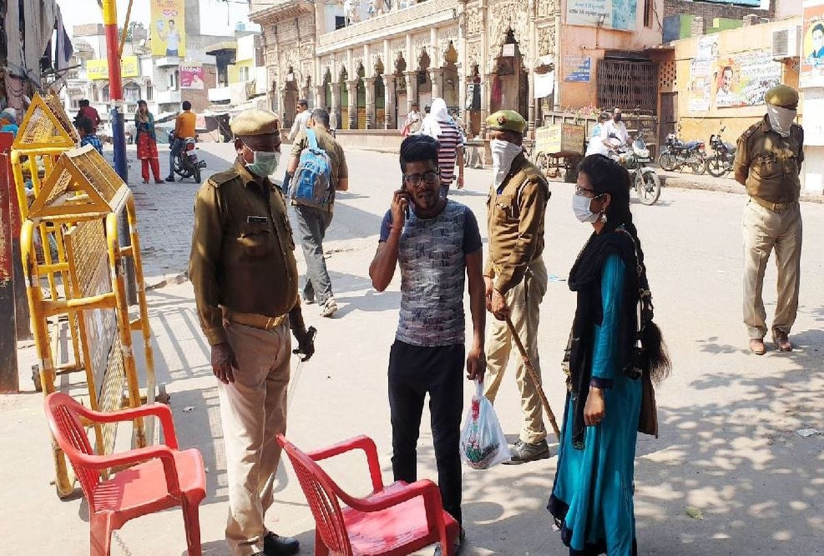 temples of Govardhan closed due to janta curfew in mathura