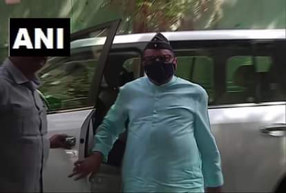 सुभाष चंद्रा ईडी दफ्तर पहुंचे