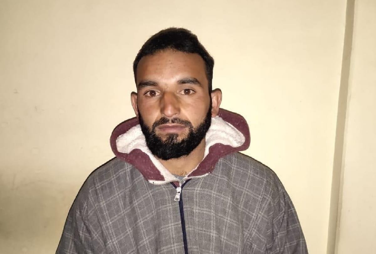 JeM's helpers arrested in shopian