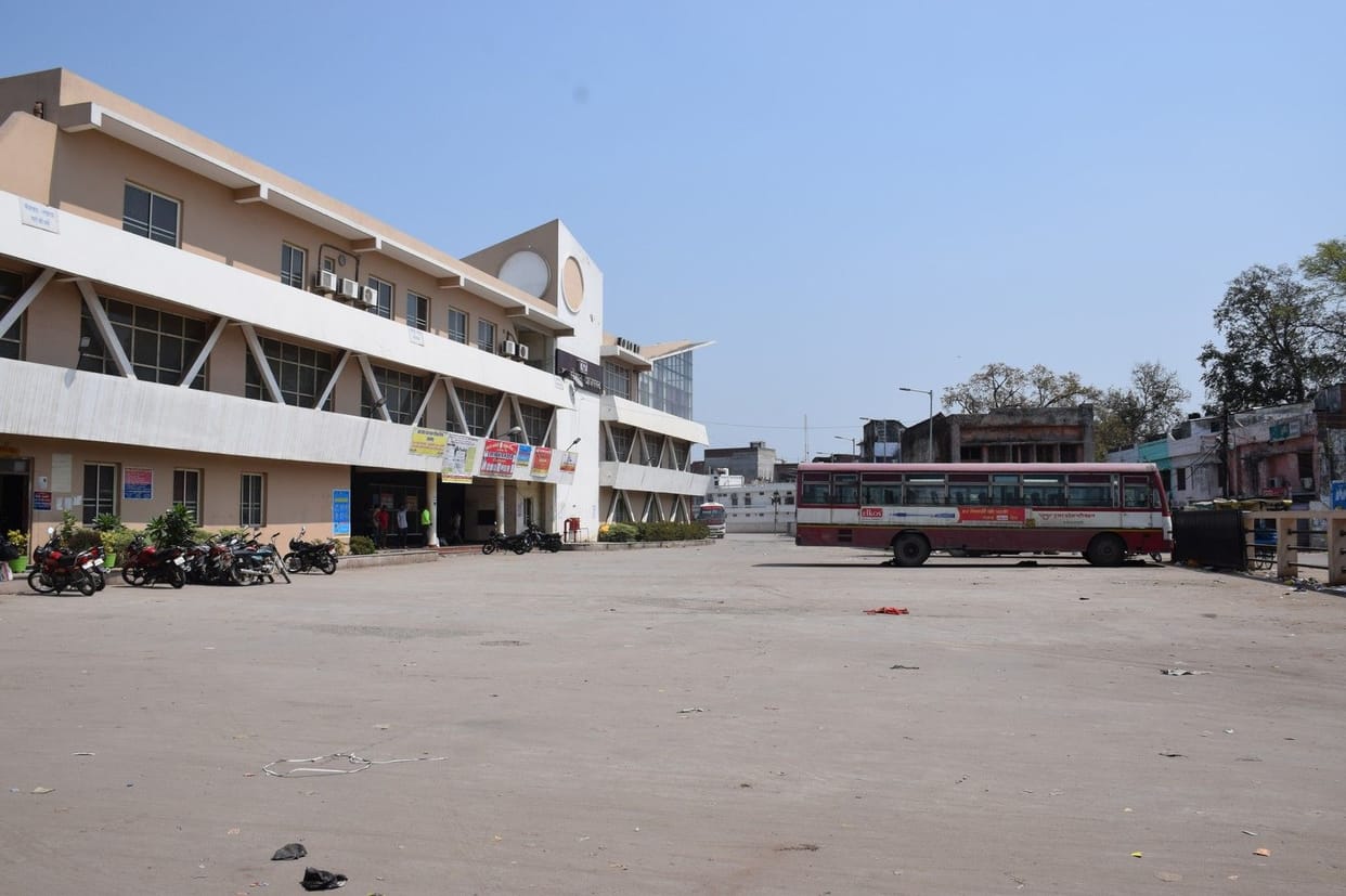 Janata curfew: Silence in the market, street and city to villages