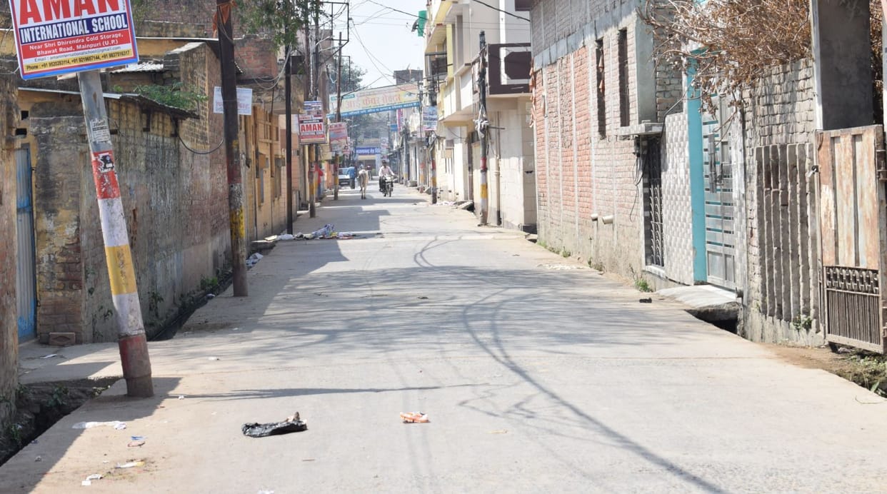 janta, curfew, in mainpuri