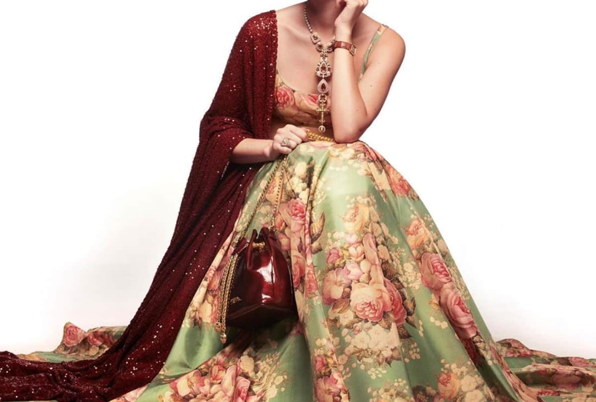 How to Dress Up Floral Outfits on Diwali 2022 Special