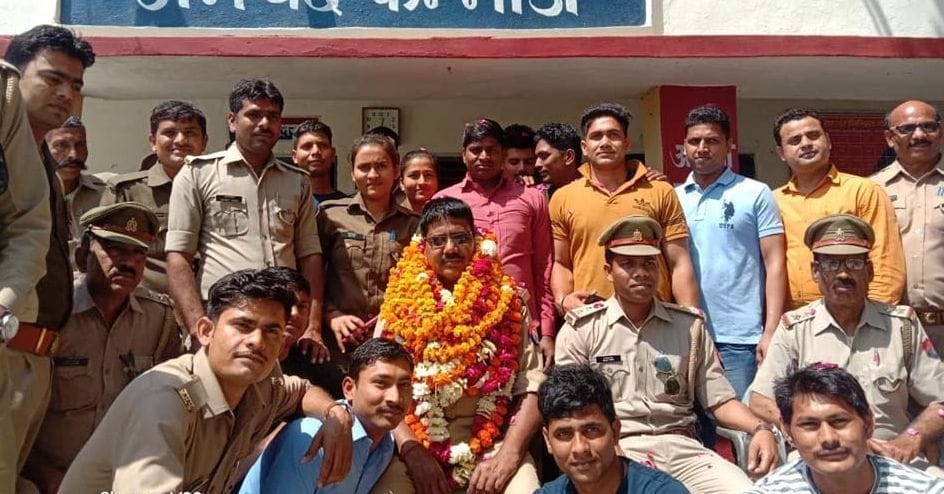 kannauj news,up news,public curfew