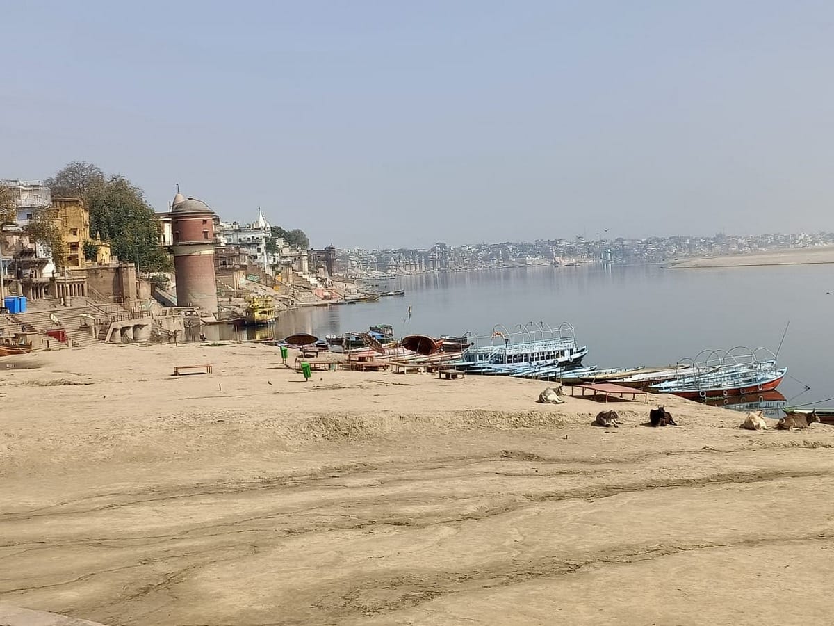 Janta Curfue anniversary: varanasi city and banaras ki galiyan ghat and road temple were silent see images