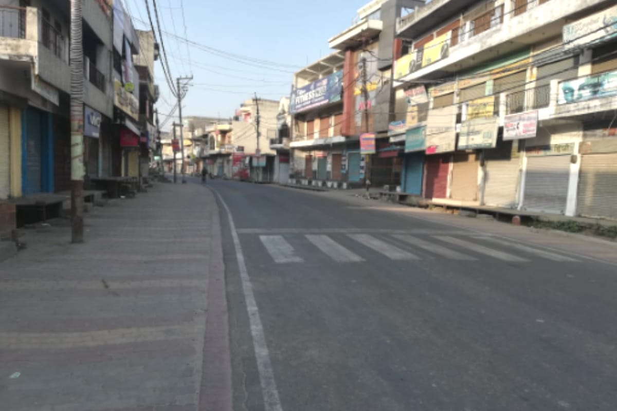 Janata curfew extended in Saharanpur and Meerut on orders of the CM Yogi aadityanath