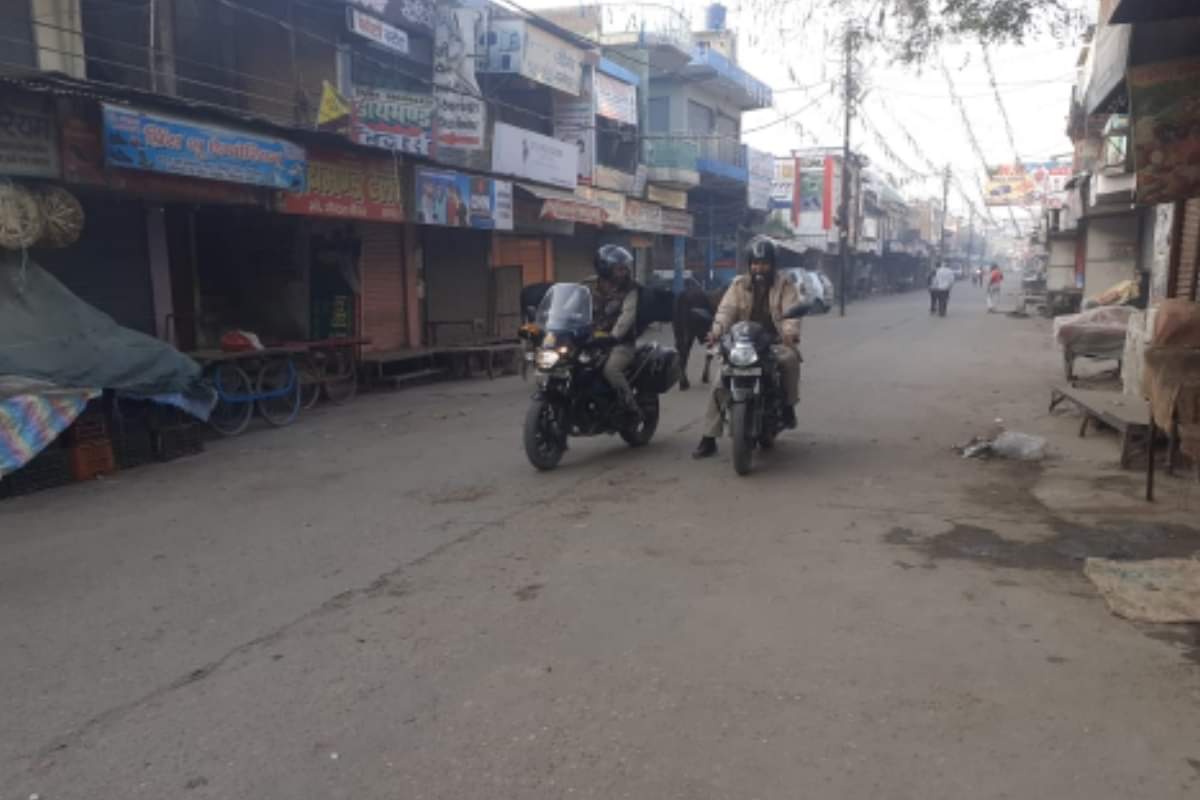 Janata curfew in india: Janata curfew in india: Police appealed people seen outside for cooperation in public curfew