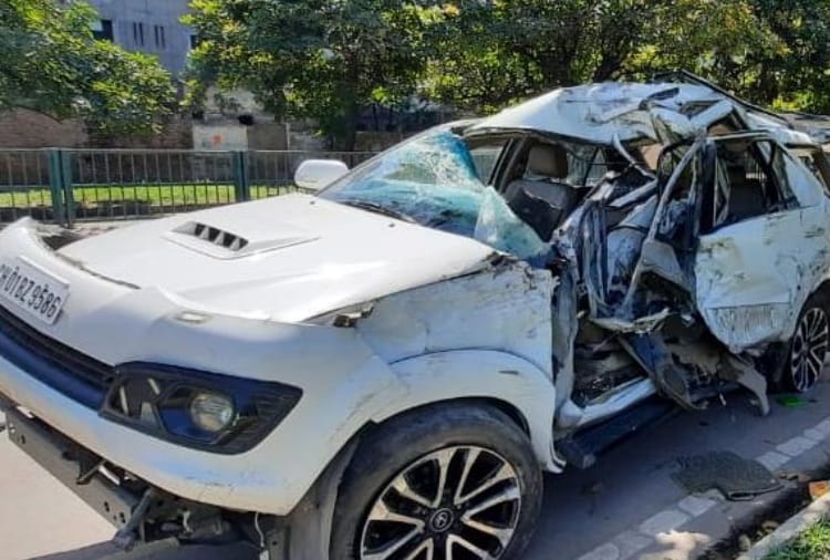 A person died and two injured in road accident in Chandigarh