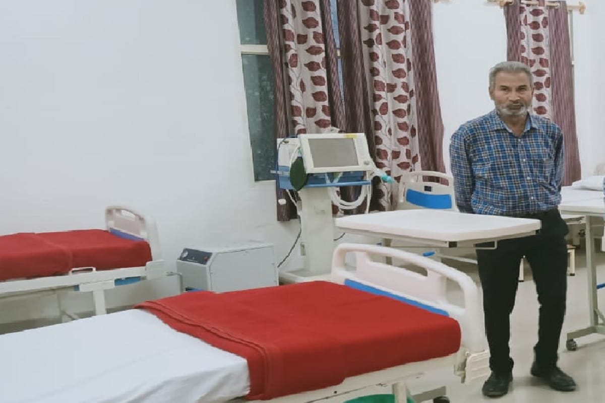 Lockdown Update News in Hindi, Two corona positive patients have been found in western UP