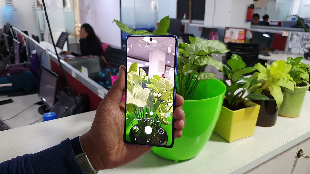 Samsung Galaxy S10 Lite Review