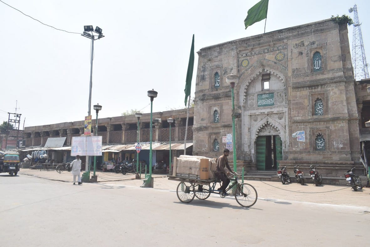 Jaunpur lockdown, if necessary, leave the house, mobilization will be done
