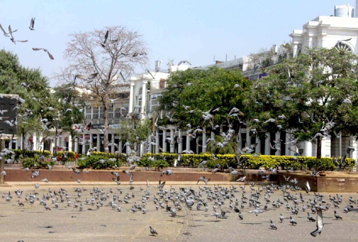 Silence in major markets of Delhi during janta curfew