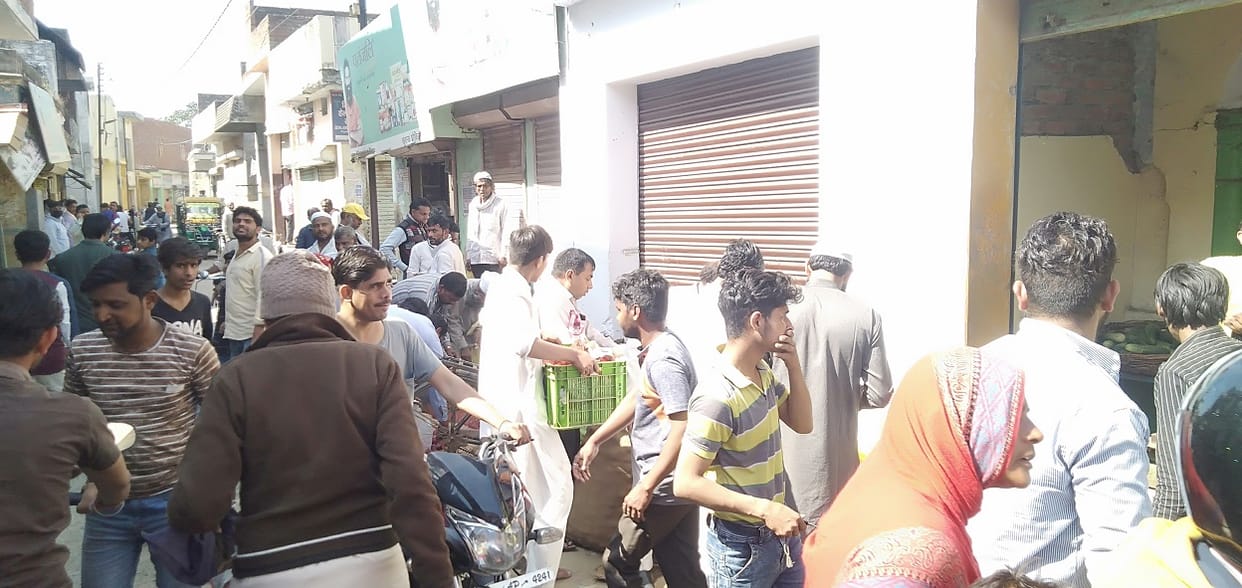 Crowd in markets in relief of lock down, one arrested for spreading rumors