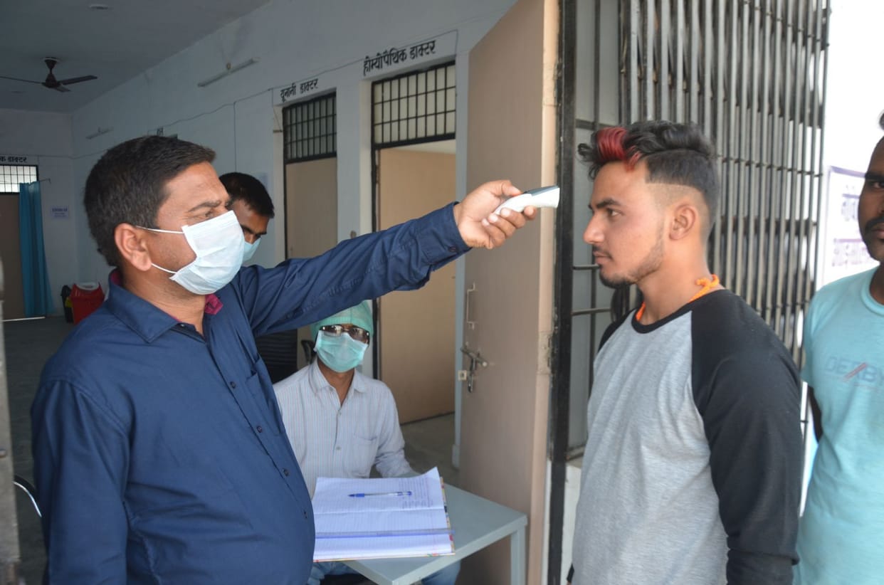 Ten people from outside did hospital quarantine