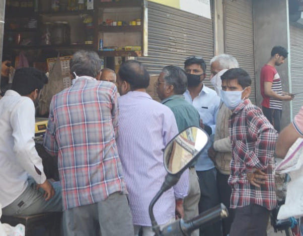 Shopkeepers engaged in profiteering instead of giving relief