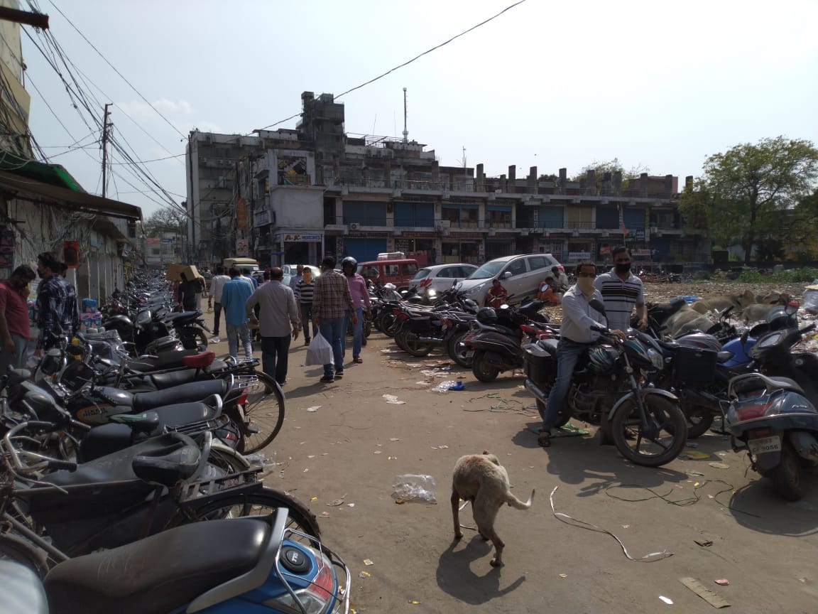 fake consignment of drugs worth Rs 36 lakh arrived in Bhalotia Gorakhpur