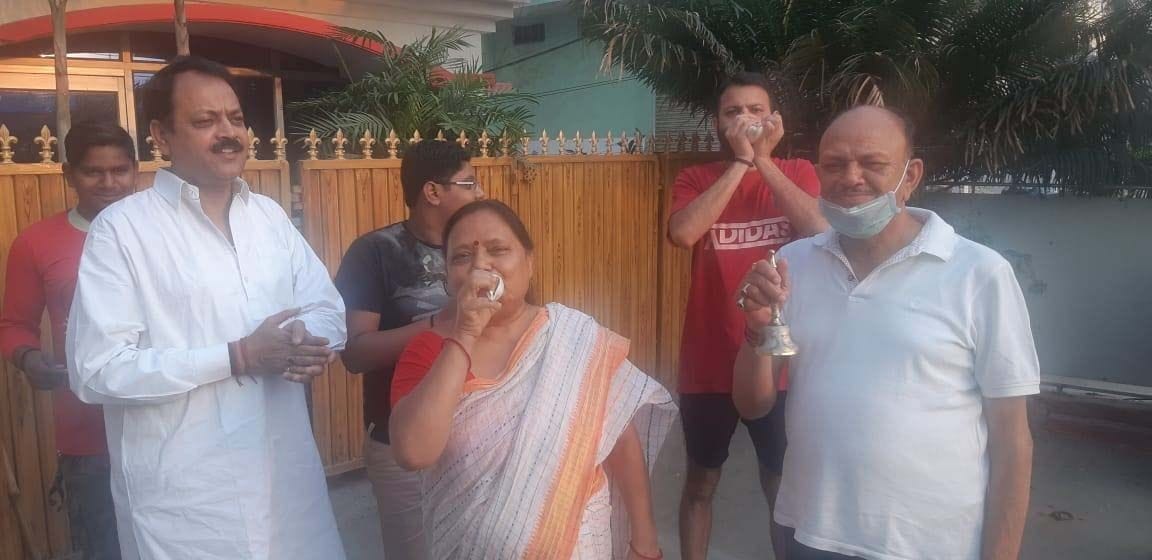 Clap, plate, shankhanad echoed belha