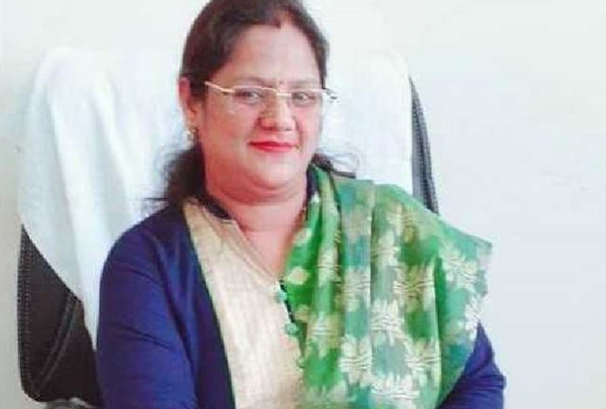 salute to corona warriors of sn medical collage agra