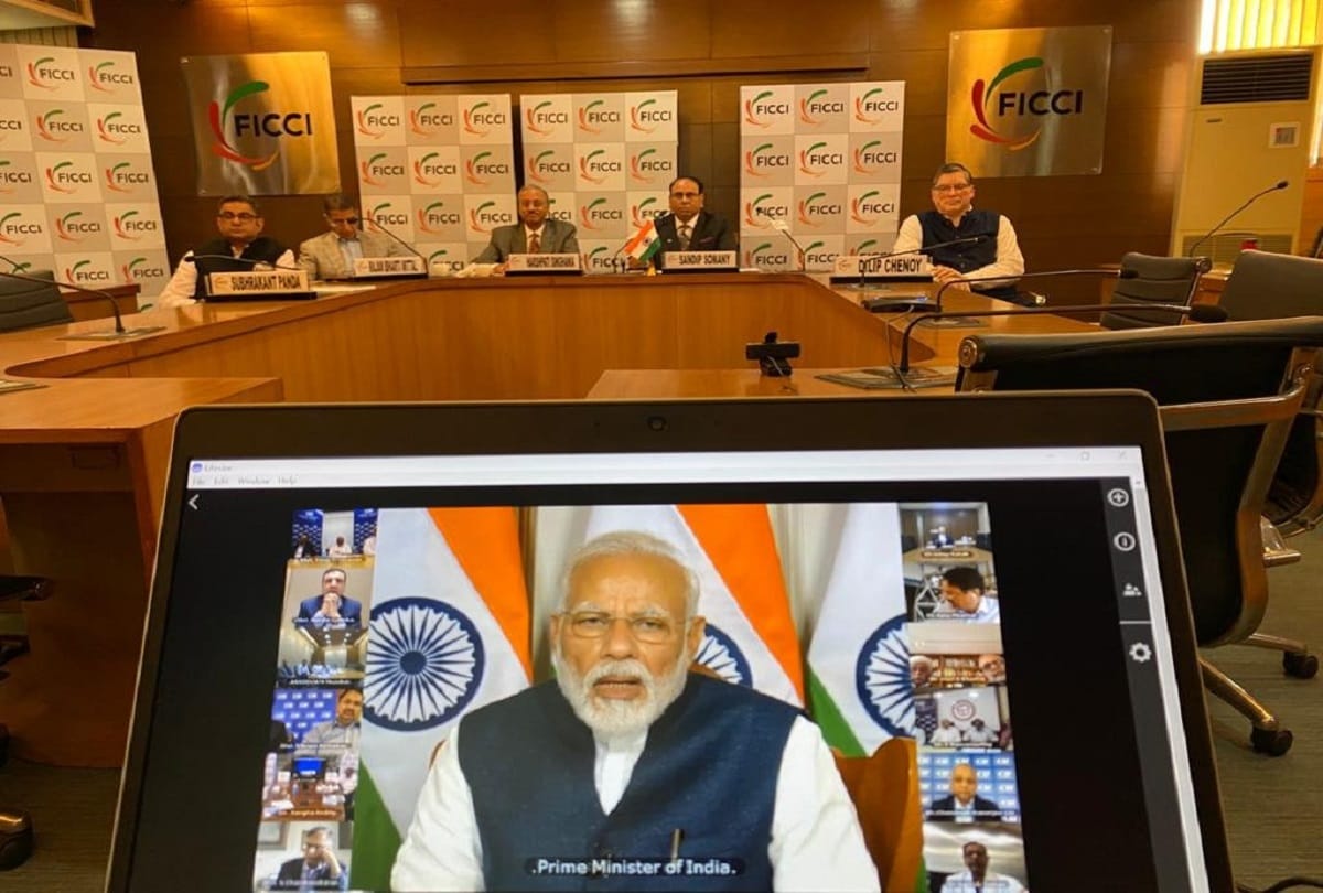 PM Modi urges India Industry, Allow work from home, do not cut jobs amid coronavirus crisis