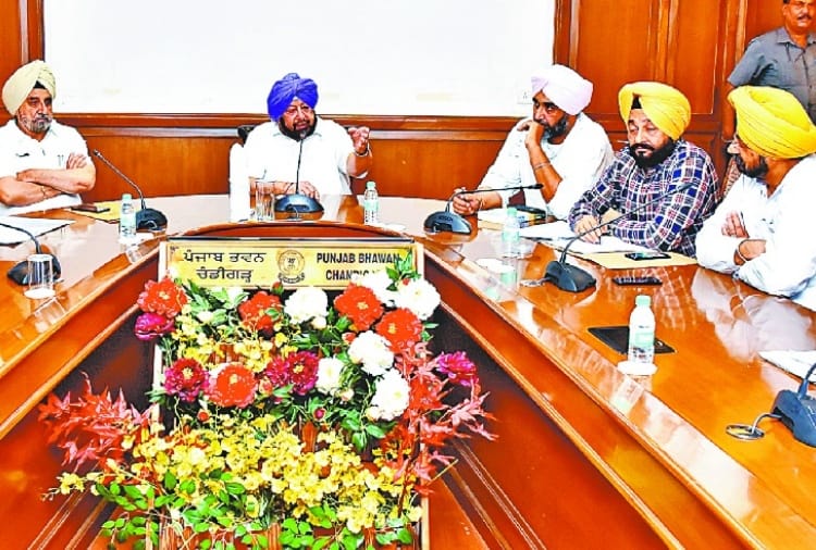 All Ministers of Punjab will give one month salary in Chief Minister Relief Fund