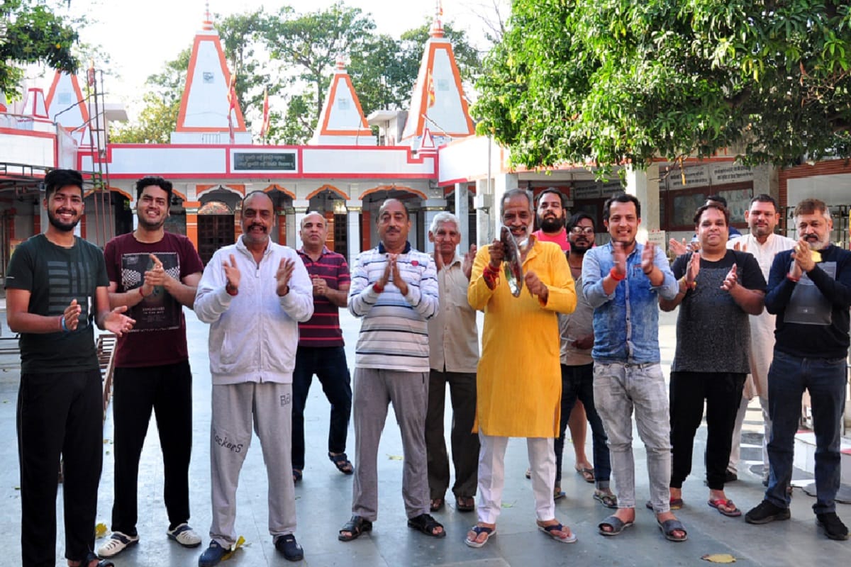 People of every class are fighting a war against Corona in Saharanpur