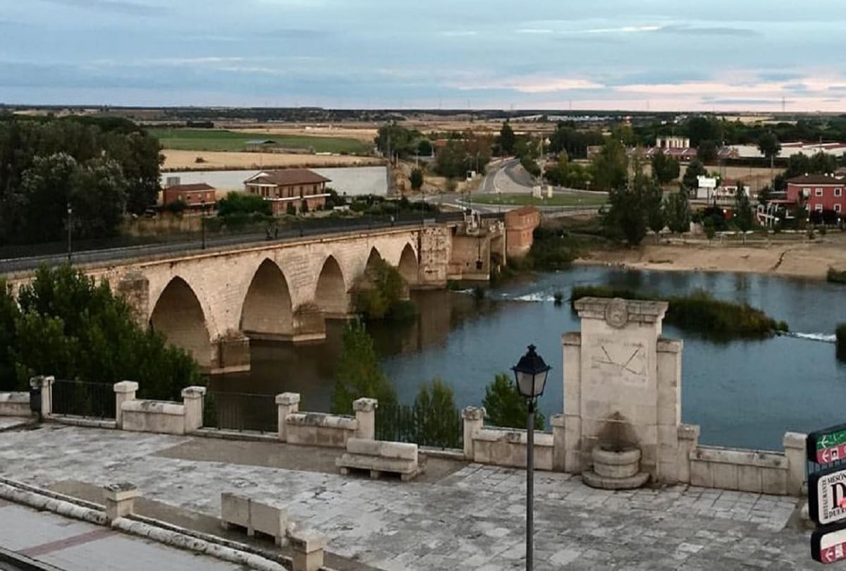 Tordesillas Town in Spain that divided the new world into two parts