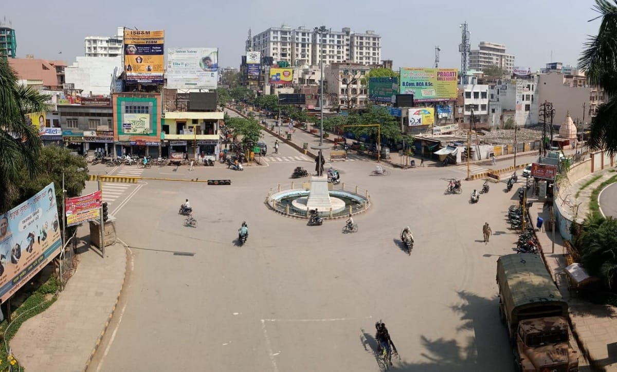 Varanasi lock down corona virus DM instructions Strict action will be taken if you seen outside